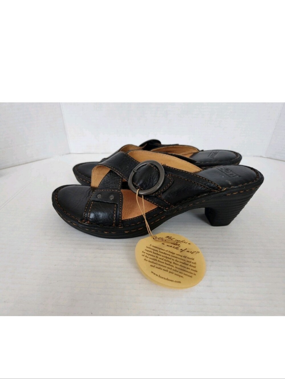 Born Women's Black Leather Sandals Size 10 Criss Cross Straps Buckle Slide - Picture 8 of 8